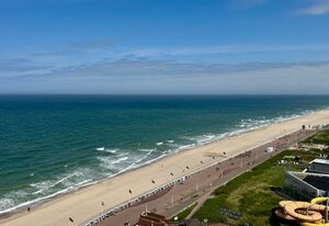 1-315, Seeseite, Haus Metropol, 13. Etage