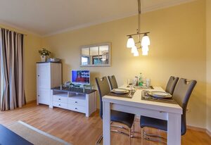 Dorfteich Residence, App. 11 Felix – Komfort und kleiner Dorfteichblick.