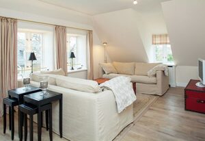 Seestern Keitum – Diese Obergeschoss-Wohnung ist ca. 60 m² groß und bietet zwei Personen Platz.