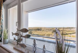 Meerblick 1 – Genießen Sie die atemraubenden Sonnenuntergänge über dem Meer auf Ihrem Balkon.
