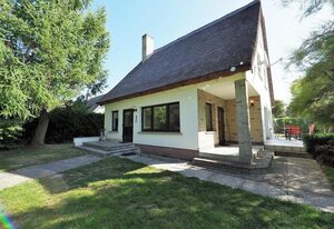 Nehmzowsgang 13 – Schönes 130m² großes Reetdachhaus mit Charme