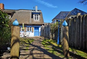 Hafenstrasse  41a "Haus Marienlinde" – Ferienhaus mit Reetdach