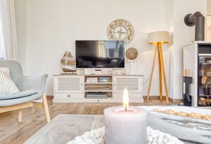 Schulstrasse 28 "Haus Helle Brise" – ruhig und zentrale gelegene komfortable Haushälfte