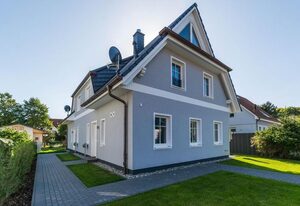 Schulstrasse 28 "Haus Helle Brise" – ruhig und zentrale gelegene komfortable Haushälfte