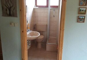 Seestrasse 42 "Haus Kamin" – kleines Ferienhaus in Strandnähe