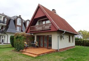 Seestrasse 42 "Haus Kamin" – kleines Ferienhaus in Strandnähe