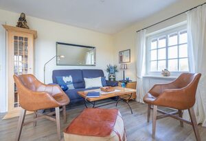 Ole Luköje – Ferienwohnung im OG und DG in Südwestlage ca. 65 m² für bis zu 3 Personen