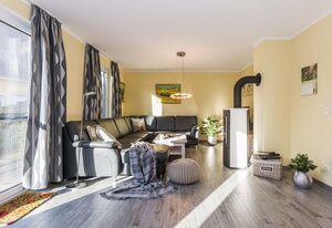 Ferienhaus - Deichweg 10 – Ferienhaus Deichweg 10 – Komfortables Ferienhaus mit Garten in Zingst