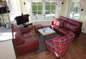 sonniges und  beliebtes  Ferienhaus "Möwe"  -  nur 2 Minuten zum Strand...  WLAN inklusive...