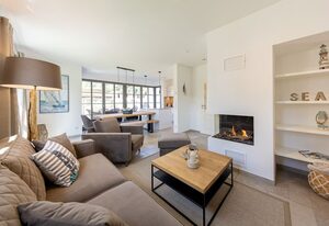 Ferienhaus Lacus – Stilvolle Auszeit am Wasser und in der Natur, Hunde willkommen