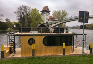 Hausboot JAWE auf der Kleinseenplatte
