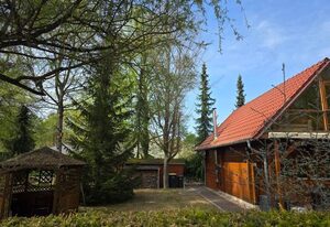 Blockhaus Canow mit Fahrrädern