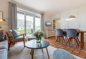 Passat, App. 5 – Idyllisch hinter den Dünen gelegenes 3-Raum-Appartement unter Reet.