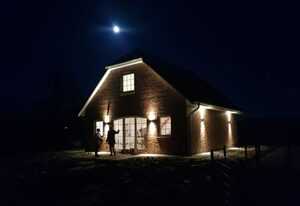 Bei Ruhe – Schönes Ferienhaus in traumhafter Wasserlage