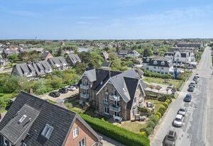 Landhaus Berthin-Bleeg, App. 6 Horizont – Im Herzen von Wenningstedt erwartet Sie das Landhaus Berthin-Bleeg