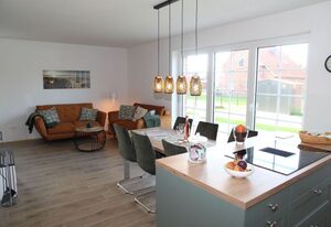 Strandmeerchen – Neues Ferienhaus mit Hundeerlaubnis in Hilgenriedersiel!