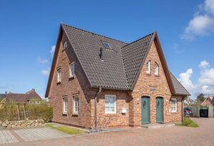 Hingst, App. 3 Nettes Neest – Luxuriöses zwei-Raum Appartement im Ober- & Dachgeschoss, ca. 52 qm Nutzfläche.