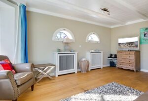 Cliffhouse – Lifestyle unter Reet. Gleich am Meer & Strand. Design pur.
