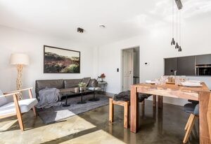 N 28 b – Einmaliges Design-Logis mit viel Platz.