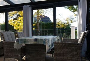 Strobels Ferienhaus am Wasser mit Bootssteg  Großes Meer Ost