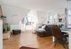 Mühlenkieker – Gemütliche Ferienwohnung (80qm) für 4 Personen mit Balkon in zentraler Lage