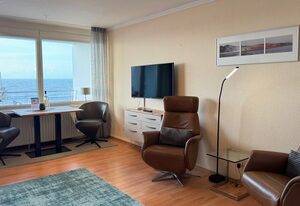 1-27, Seeseite, Haus Metropol, 1. Etage