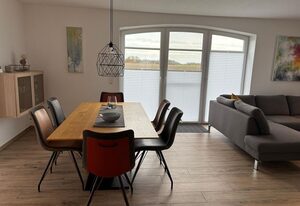 Meer & Mehr – 85qm Ferienhaus für 4 Personen mit Infrarotkabine, Terrasse und Garten am Deich