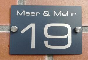 Meer & Mehr – 85qm Ferienhaus für 4 Personen mit Infrarotkabine, Terrasse und Garten am Deich