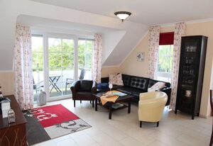 Dornröschen – Allergiker-freundliche Ferienwohnung (80qm) mit Balkon für 6 Personen am Wasser
