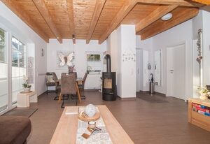 Ferijentied – Familienfreundliches Ferienhaus mit Garten in Greetsiel