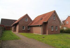 Hanna – Ruhig gelegenes Ferienhaus (75qm) für 4 Personen mit großem Garten und Kamin