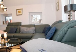 Grachtenblick II – Exklusives, freistehendes Ferienhaus am Wasser mit tollem Grachtenblick