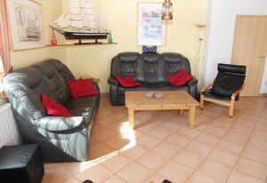 Achterhuus Malia – Riesiges Ferienhaus mit Sauna und Kamin