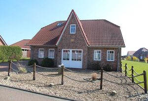 Achterhuus Malia – Riesiges Ferienhaus mit Sauna und Kamin