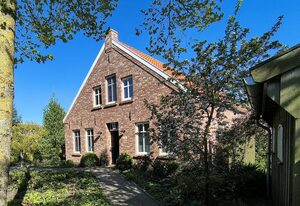 *Pilsumer Warfthaus – Ferienhaus "Zur Marsch"