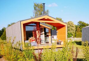 (307) Tiny Elbhouse