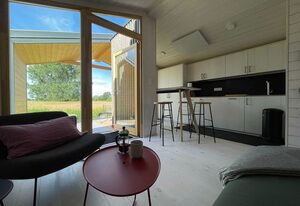 (203) Modernes Tiny House an der Elbe mit Blick ins Grüne