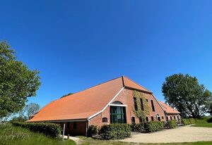 Gulfhof Dreybült – Foelke - barrierearme Ferienwohnung mit Hund in Neßmersiel, 82 m²/6 Pers., 3 km zum Strand