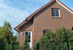 Deichbrise – Schönes Ferienhaus in Sackgassenlage mit freiem Blick