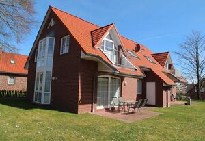 Ant Watertoorn – Kinderfreundliche OG-Ferienwohnung (80qm) für bis zu 6 Personen in Norden