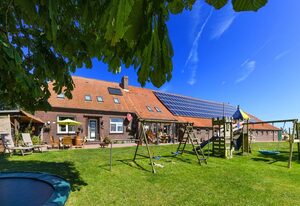Ferienwohnungen auf dem Bauernhof Schmidt – Ferienwohnung Pfingstrose