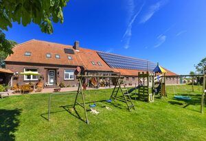 Ferienwohnungen auf dem Bauernhof Schmidt – Ferienwohnung Pfingstrose