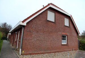Seerobbe – Top-Lage in Norddeich - Reihenendhaus mit Garten nur 800 m bis zum Strand