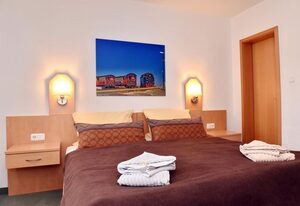 Pension Der Berghof – Dreibettzimmer 11