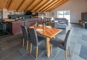 5 Sterne Ferienhaus Voslapp mit Sauna und Pool Norddeich – Exklusives 5 Sterne Ferienhaus mit Sauna, beheiztem Pool und Balkon in Norddeich