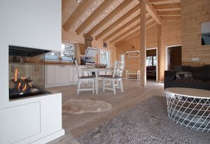 Haus beim See