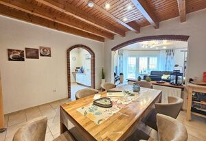 Ferienhaus Merlin Norddeich – Geräumiges Ferienhaus mit Garten, Terrasse und familienfreundlicher Ausstattung