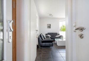 Nordstrand – Ferienhaus (100qm) für 6 Personen mit Kamin und Terrasse in Norden