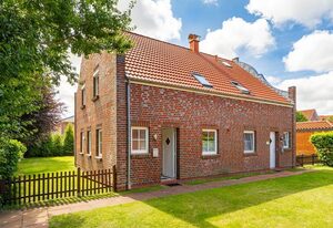 Friesenstube – Ferienhaus (85qm) für 6 Personen mit Garten und Gäste-WC in Norden