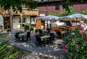 Ferienhof Walter – Doppelzimmer mit Dusche/WC und Terrasse